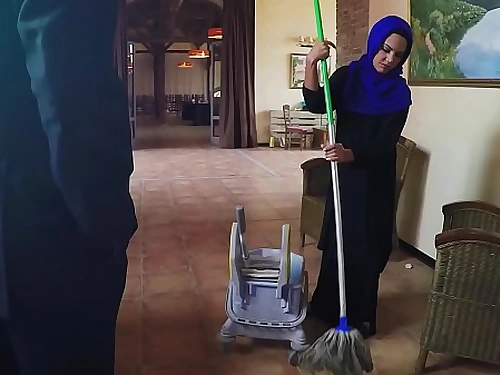 ARABS EXPOSED - Poor Janitor Gets Extra Money From Chief In Exchange For Fuck-a-thon