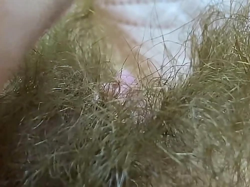 Extreme Hairy Cougar Close-up Gigantic Bean Rubbing Climax