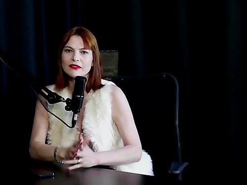 &Eacute; prazer&oacute;loga, falou sobre o sexo t&acirc;ntrico ser diferente do tradicional, e a dica da dedada... - Reh Goddess (SHEER/RED)