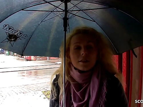 DEUTSCHE MUTTER BEI STRASSEN CASTING ABGESCHLEPPT UND GEFICKT