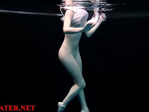 Unexperienced in the dark pool