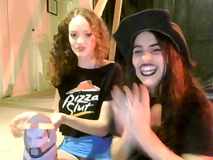 Extraordinaire black teenager webcam striptease